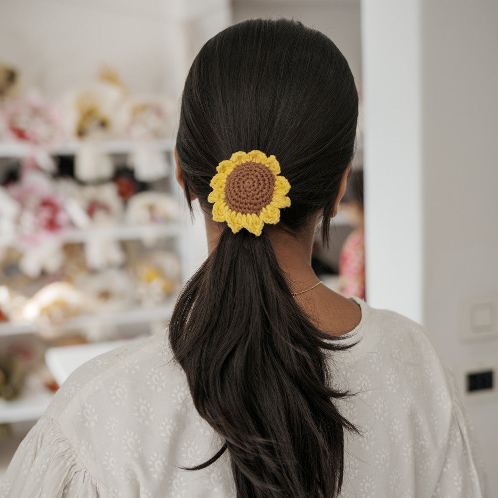 Crochet hair accessories